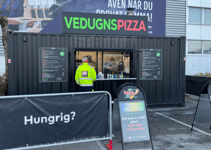 Pizzeria i en 20 fot container